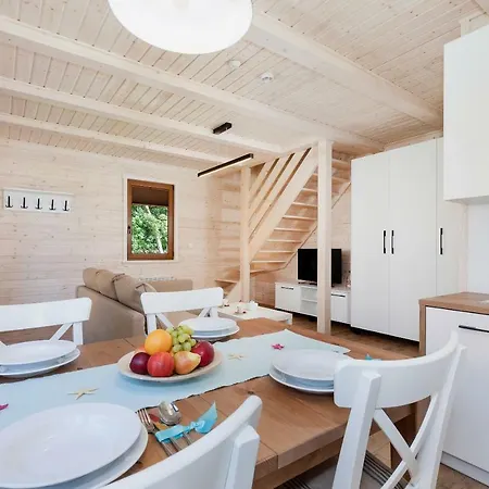 Tatil Evi Przy Plazy Owocowy Ogrod Rewal