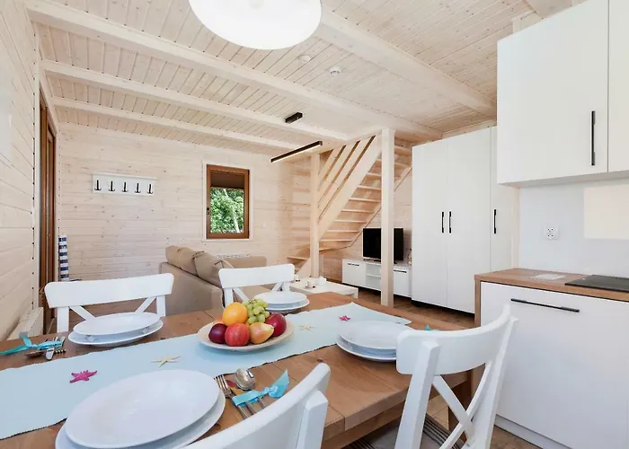 Dom wakacyjny Przy Plaży Owocowy Ogród Rewal