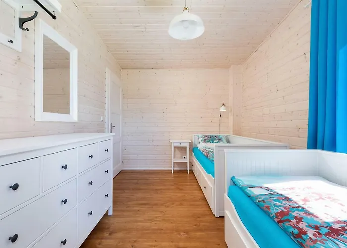 Dom wakacyjny Przy Plaży Owocowy Ogród Rewal